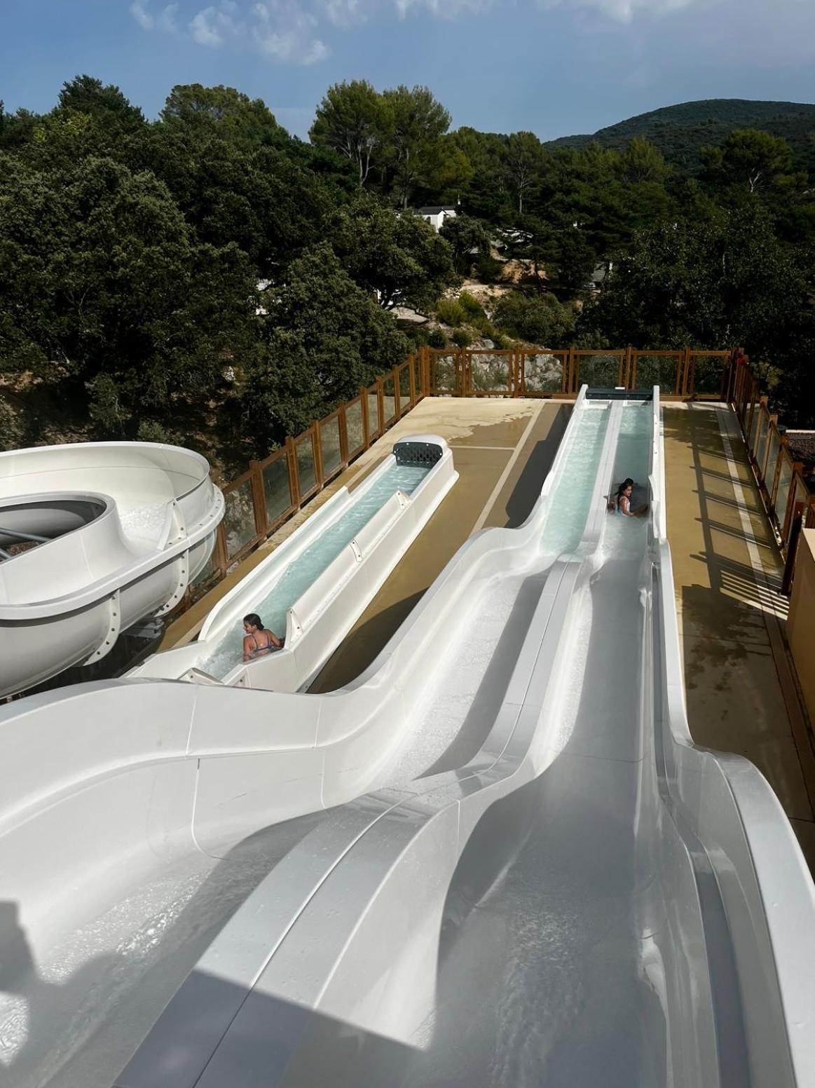 Mobil-Home Dans Camping 4* Saint Laurent du Verdon Bagian luar foto