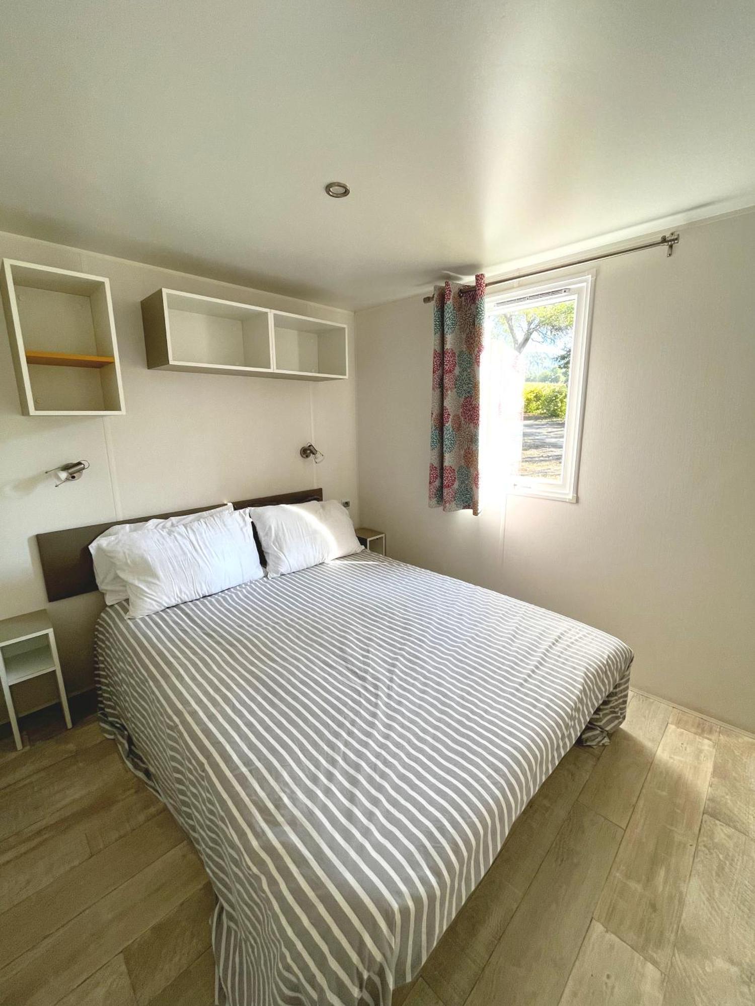 Mobil-Home Dans Camping 4* Saint Laurent du Verdon Bagian luar foto