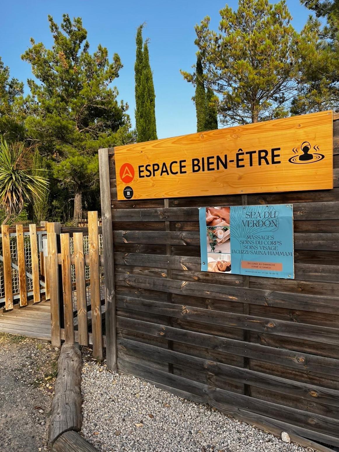 Mobil-Home Dans Camping 4* Saint Laurent du Verdon Bagian luar foto